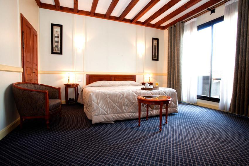Hotel Losset Flagey-Echezeaux Екстер'єр фото