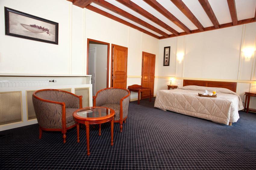 Hotel Losset Flagey-Echezeaux Екстер'єр фото